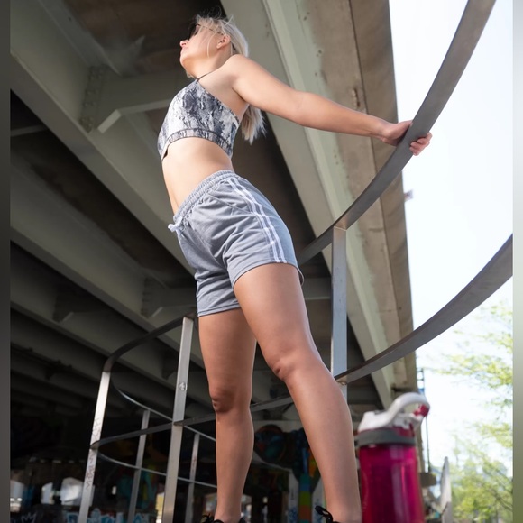 Comfy workout shorts - Picture 2 of 4